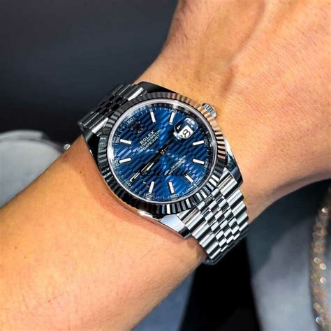 rolex datejust 41 blue fluted motif